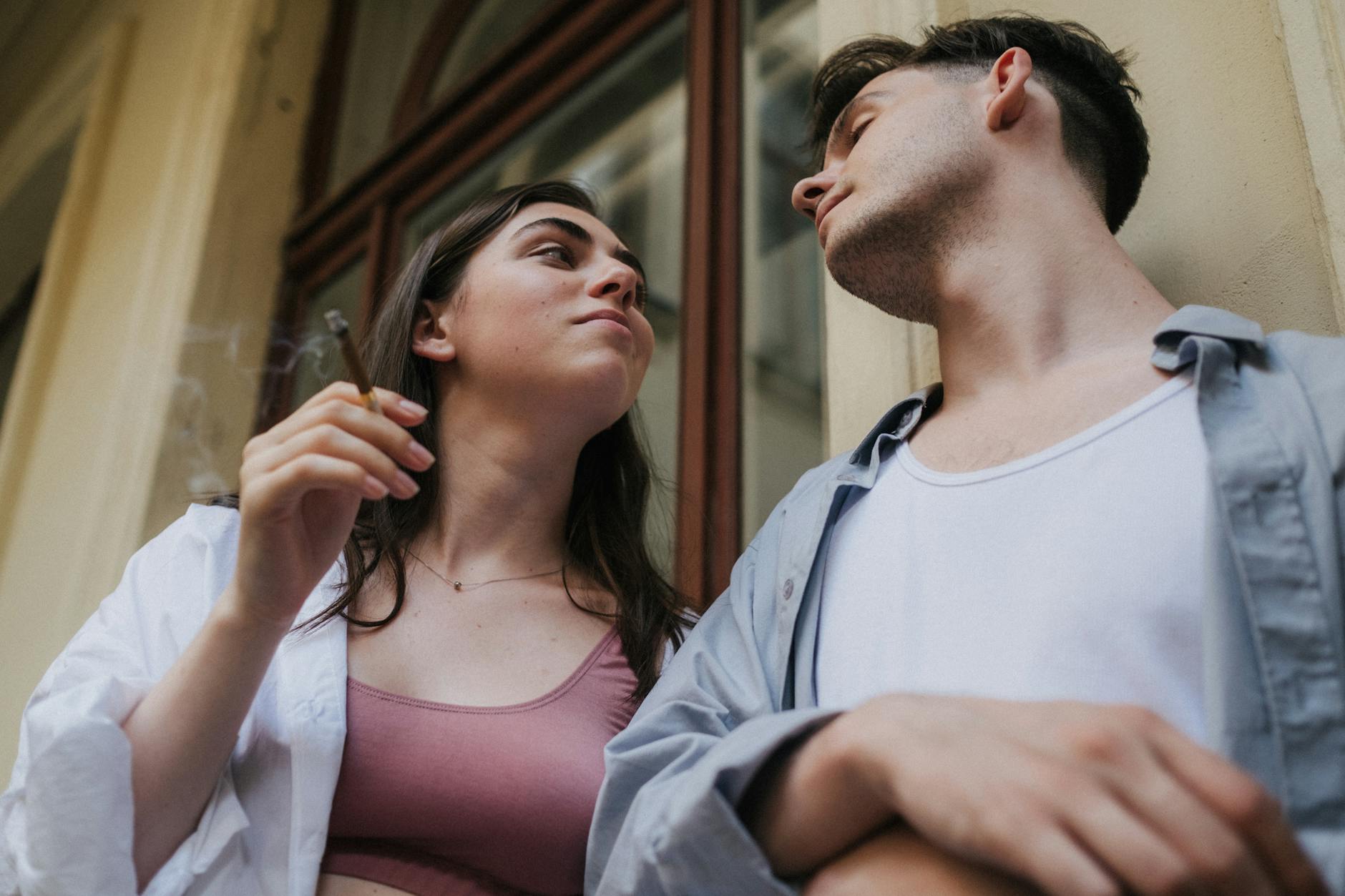 Quit Smoking Timeline: What Happens to Your Body Day by Day Quit Smoking Timeline: What Happens to Your Body Day by Day