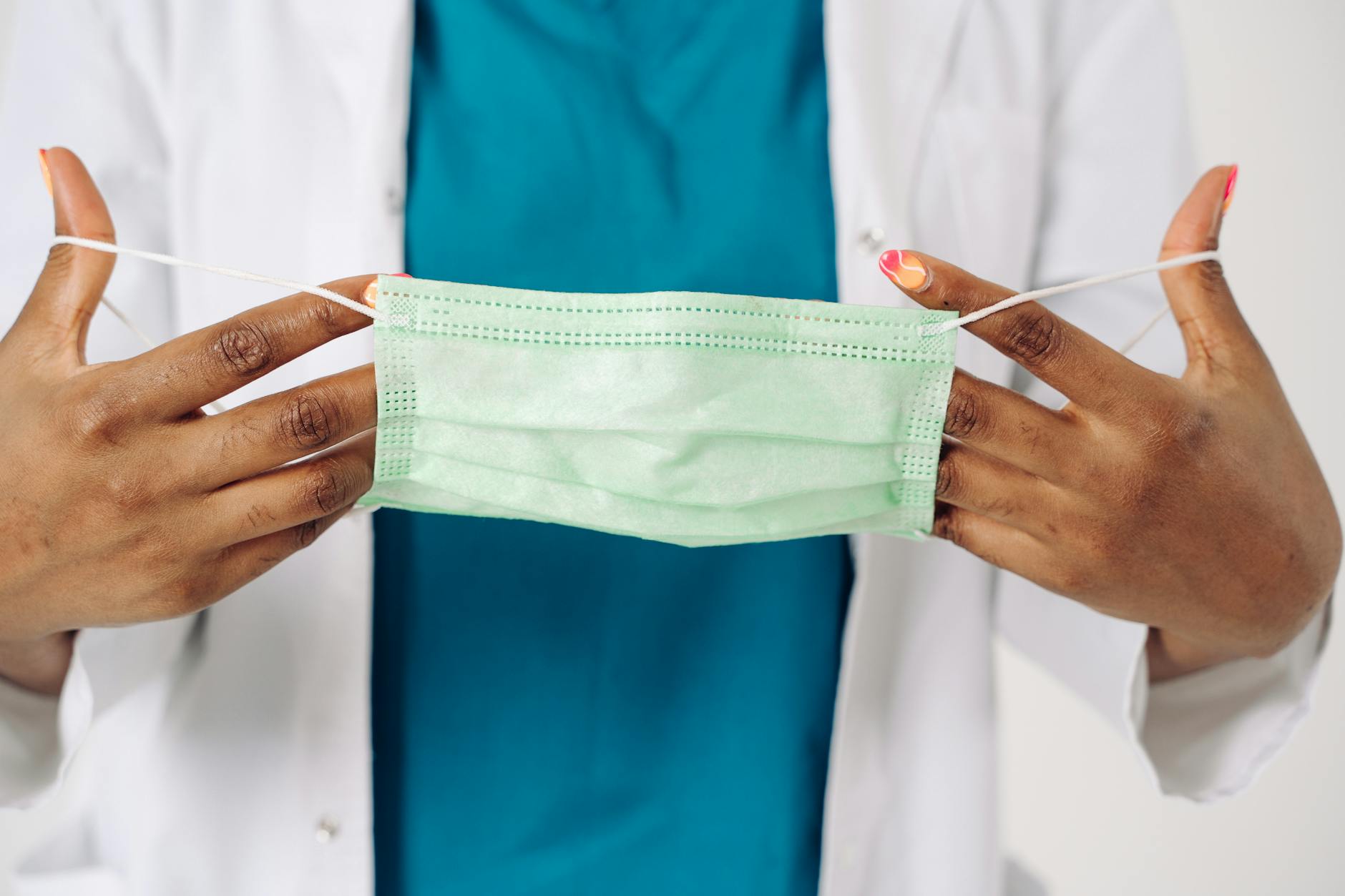 Healthy Travel Tips: How to Stay Well While Travelling in 2026